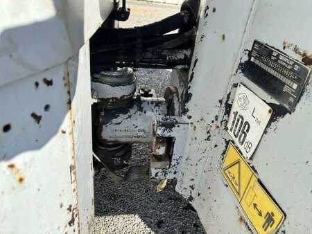 Compacteur tandem 2007 Caterpillar CB225E (19)