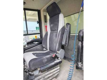 Wywrotki przegubowe 2013 Astra RD32C (6)