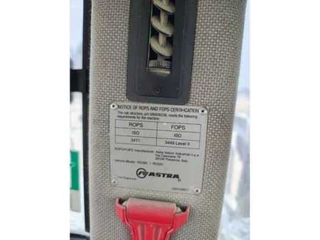 Wywrotki przegubowe 2013 Astra RD32C (8)