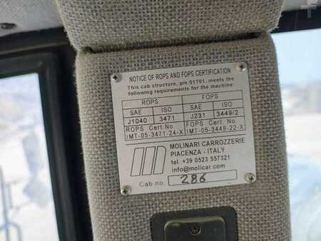 Wywrotki przegubowe 2013 Astra RD32C (9)