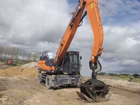 Mobiele graafmachines 2022 Doosan DX250WMH-7 (5)
