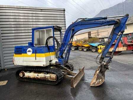 Mini-koparki 2000 Takeuchi TB45 (1)