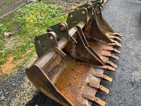 Mini-koparki 2000 Takeuchi TB45 (25)