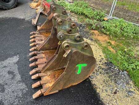 Mini-koparki 2000 Takeuchi TB45 (39)