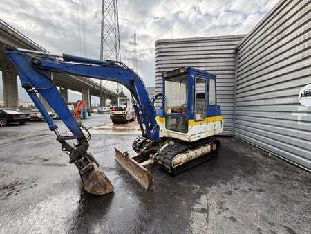 Mini-koparki 2000 Takeuchi TB45 (4)