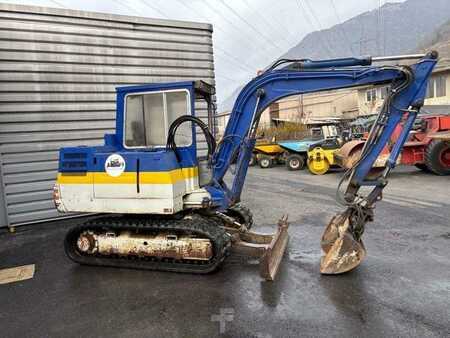 Mini-koparki 2000 Takeuchi TB45 (9)