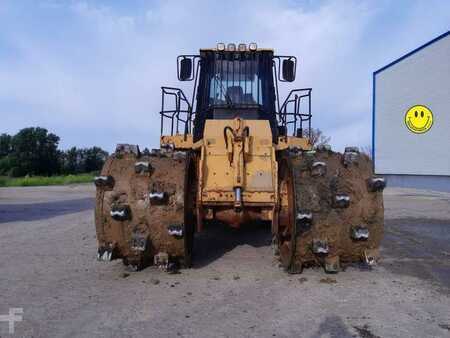 Miscelaneo 2003 Caterpillar 826GII (18)