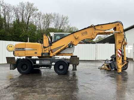 Konvolutt gravemaskin 2001 Liebherr A316 LITRONIC (10)