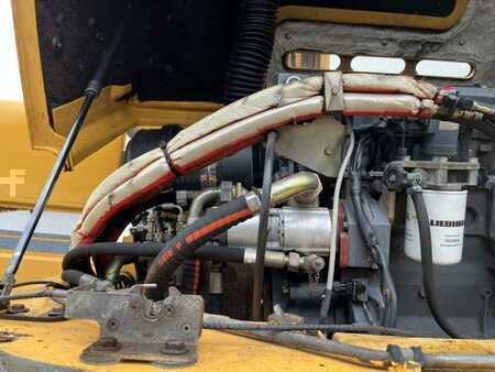 Konvolutt gravemaskin 2001 Liebherr A316 LITRONIC (38)