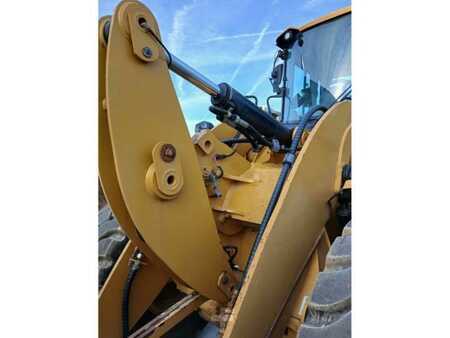 Chargeuse sur pneus 2019 Caterpillar 926M (11)