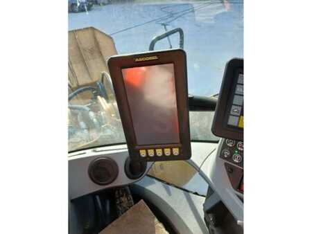 Chargeuse sur pneus 2019 Caterpillar 926M (33)