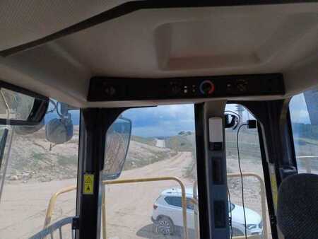 Miscelaneo 2008 Caterpillar 836H (20)