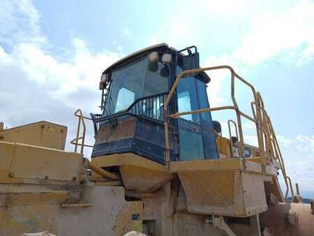 Miscelaneo 2008 Caterpillar 836H (34)