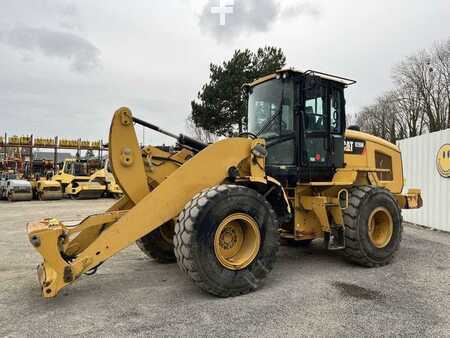 Chargeuse sur pneus 2016 Caterpillar 926M (3)