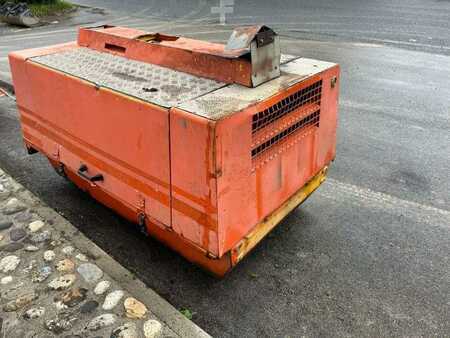 Sonstige 1995 Atlas Copco XAS55DD (4)