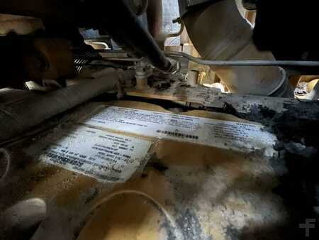 Pásové buldozery 2013 Caterpillar D6T LGP (42)