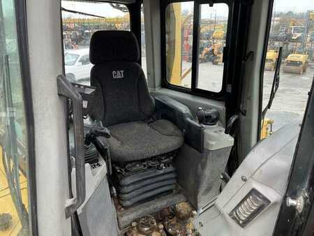 Pásové buldozery 2013 Caterpillar D6T LGP (49)
