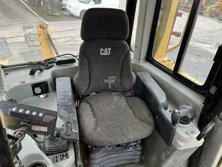 Pásové buldozery 2013 Caterpillar D6T LGP (50)