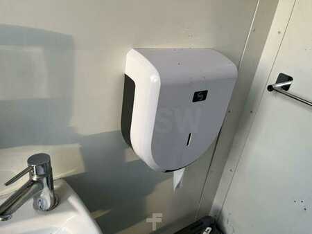 Other 0 [div] WC (18)