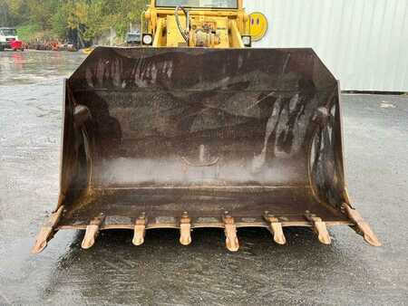 Beltelaster 1982 Caterpillar 953 (11)