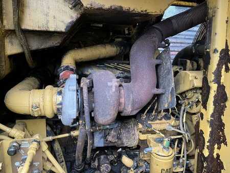 Beltelaster 1982 Caterpillar 953 (39)