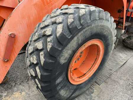 Cargadoras de ruedas 2000 Hitachi W130A (19)