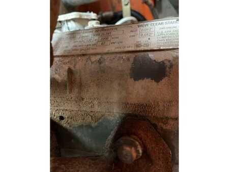 Cargadoras de ruedas 2000 Hitachi W130A (42)