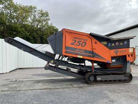 Other 2021 [div] IMPAKTOR 250 EVO (1)