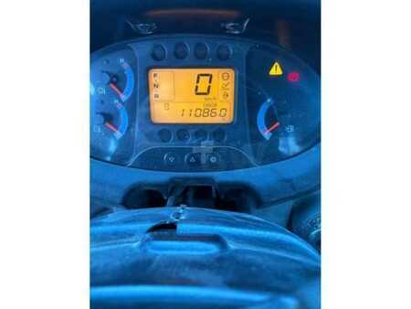 Cargadoras de ruedas 2011 Hitachi ZW310 (21)