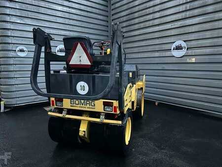 Rolos para pés de carneiro 2010 BOMAG BW138AC (17)