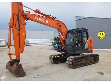 Escavatori cingolati 2018 Hitachi ZX135US-6 (3)
