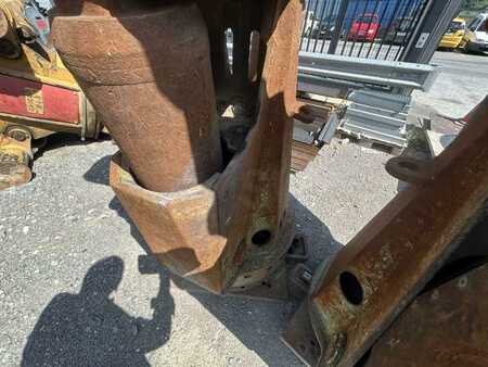 Ostatní 2006 Montabert Lot 2 Croc Béton (5)