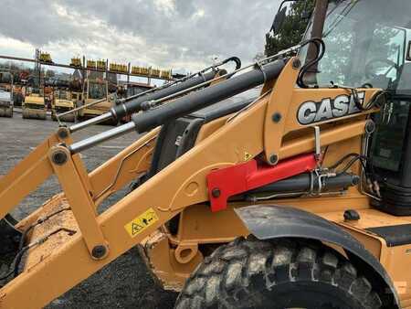 Altri 2016 Case 580ST (12)