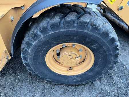 Altri 2016 Case 580ST (16)