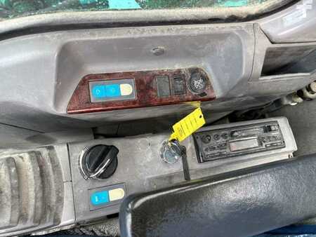 Pelles sur chenilles 2000 Kobelco SK210NLC-6 (45)