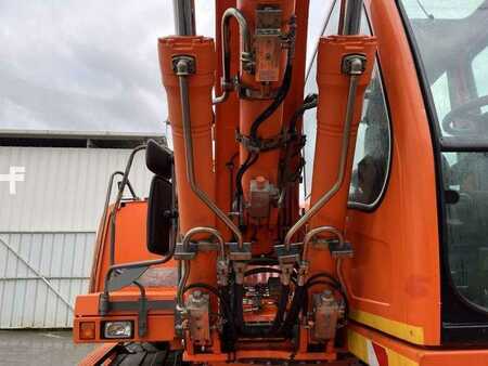 Excavadoras de ruedas 2010 Liebherr A316 LITRONIC (19)