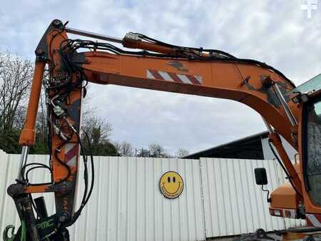 Mobilní bagry 2012 Volvo EW140D (12)