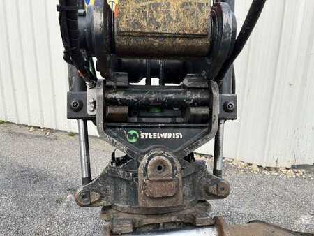 Mobilní bagry 2012 Volvo EW140D (17)