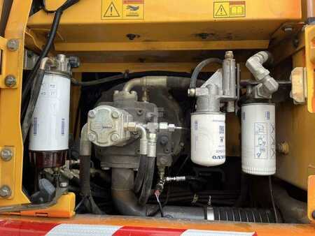 Mobilní bagry 2012 Volvo EW140D (31)