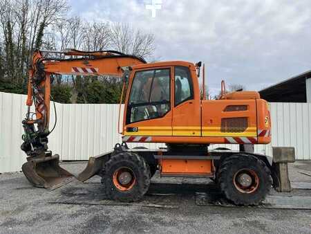 Mobilní bagry 2012 Volvo EW140D (4)