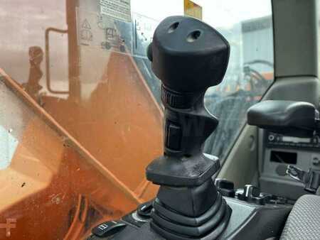 Mobilní bagry 2012 Volvo EW140D (50)