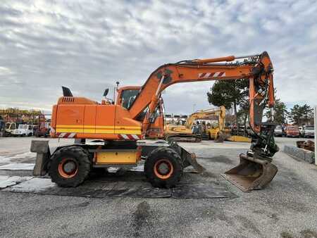 Mobilní bagry 2012 Volvo EW140D (7)