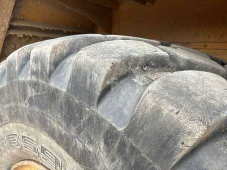 Wywrotki przegubowe 1996 Volvo A30C (5)