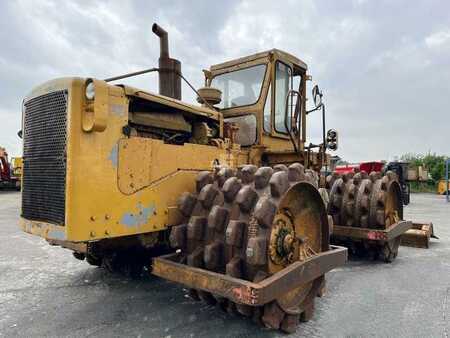 Miscelaneo 1978 Caterpillar 825 + porte engins (6)