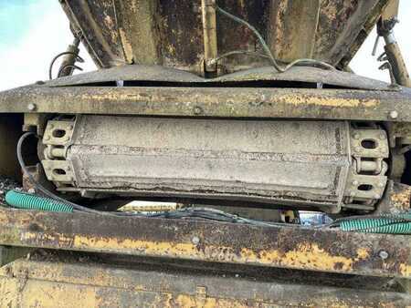 Ostatní 2005 Extec E7 (20)