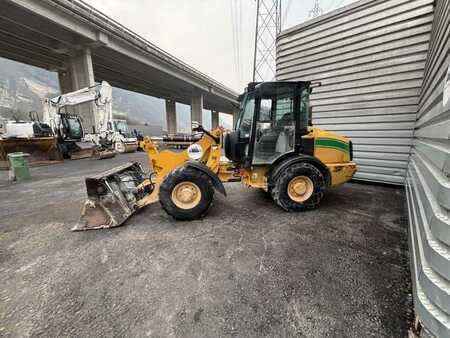 Pozostałe 2010 Caterpillar 906H (6)