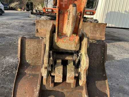 Koparki kołowe 2004 Fiat Kobelco E145W (13)