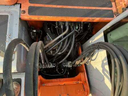 Koparki kołowe 2004 Fiat Kobelco E145W (37)