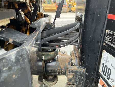 Fåren ruller 2003 Caterpillar CB225D (19)