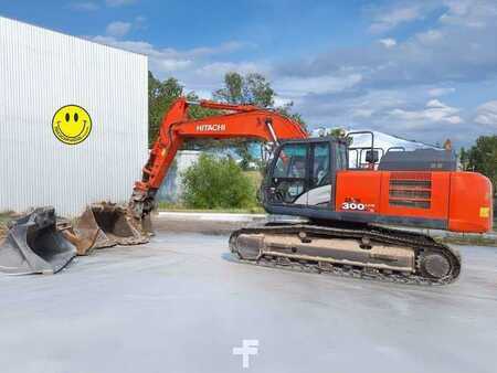 Escavatori cingolati 2016 Hitachi ZX300LCN-6 (2)